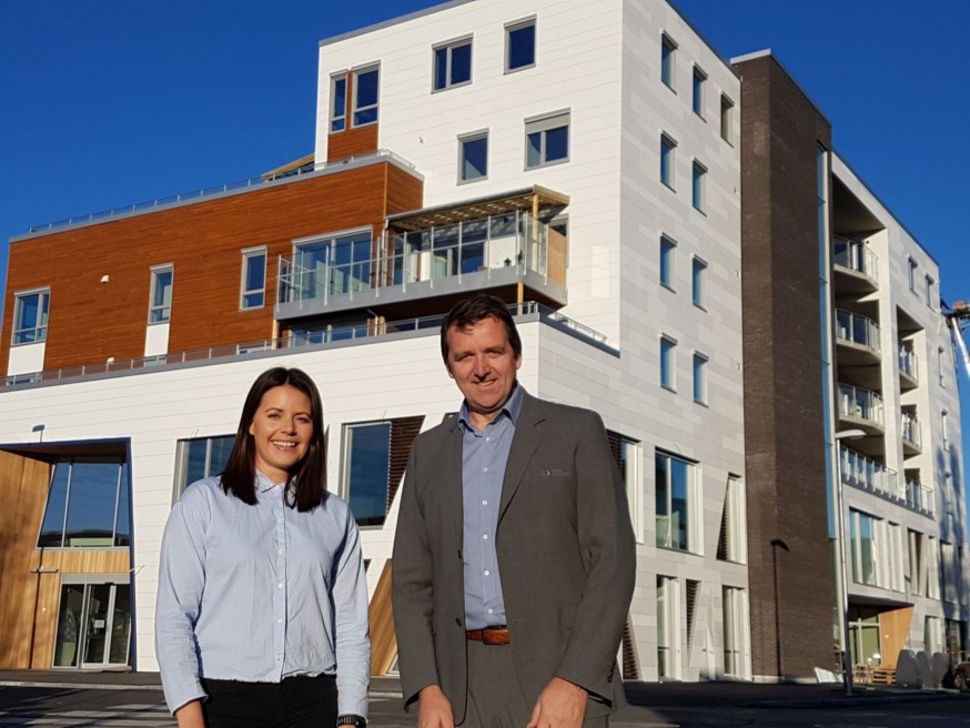 Bank og megler under samme tak